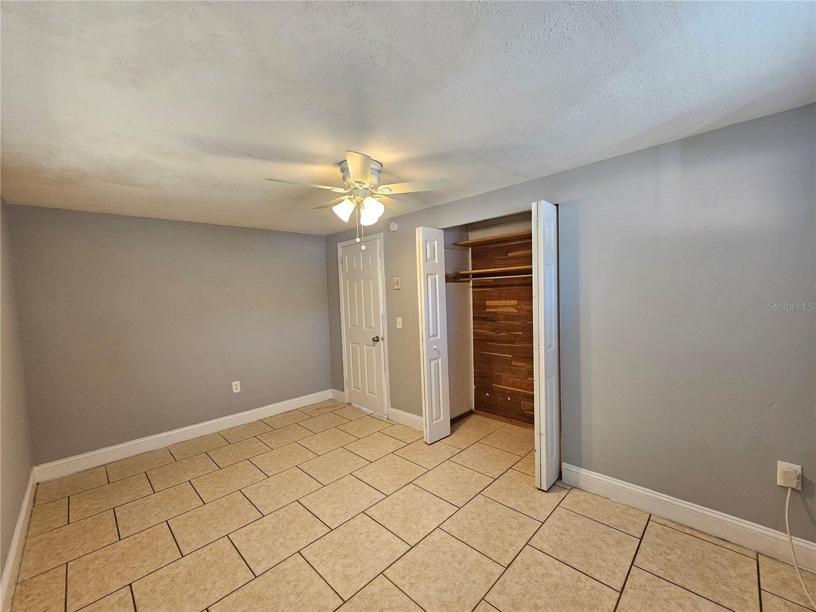 Image 13 of 19 For 9210 Pegasus Avenue