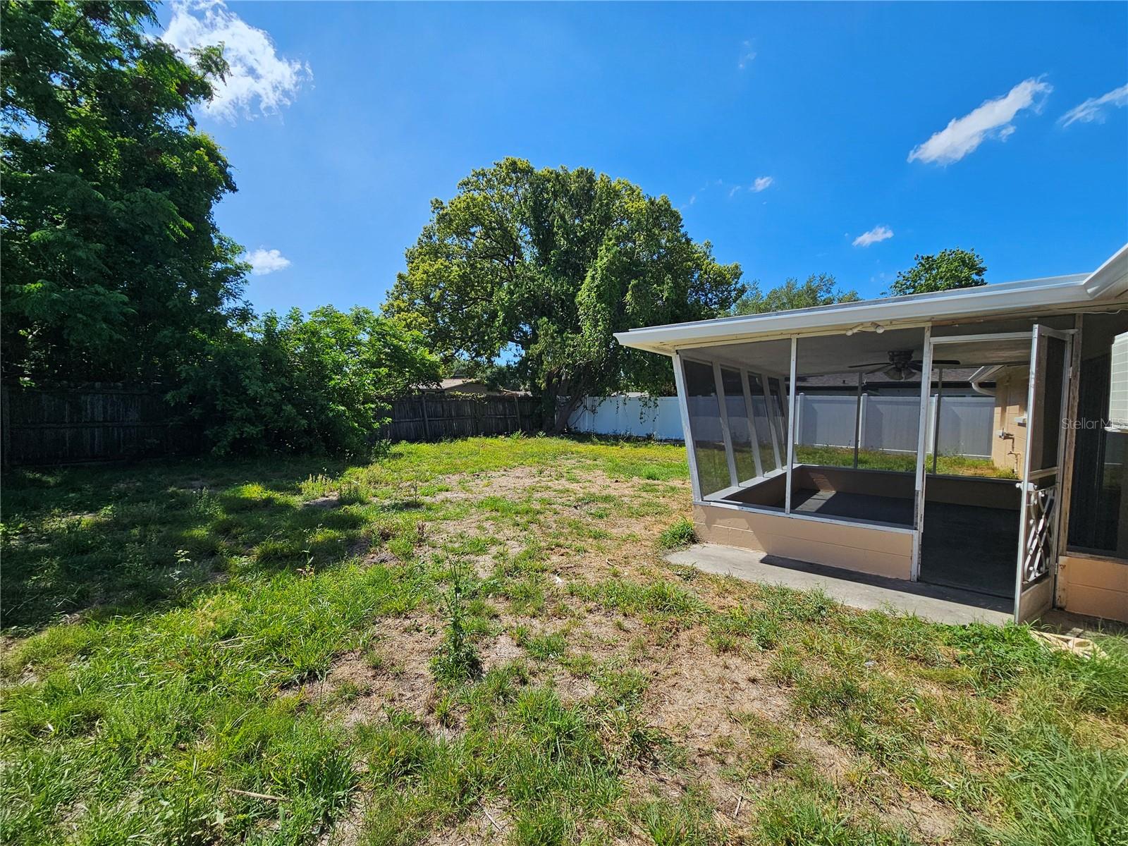 Image 17 of 19 For 9210 Pegasus Avenue