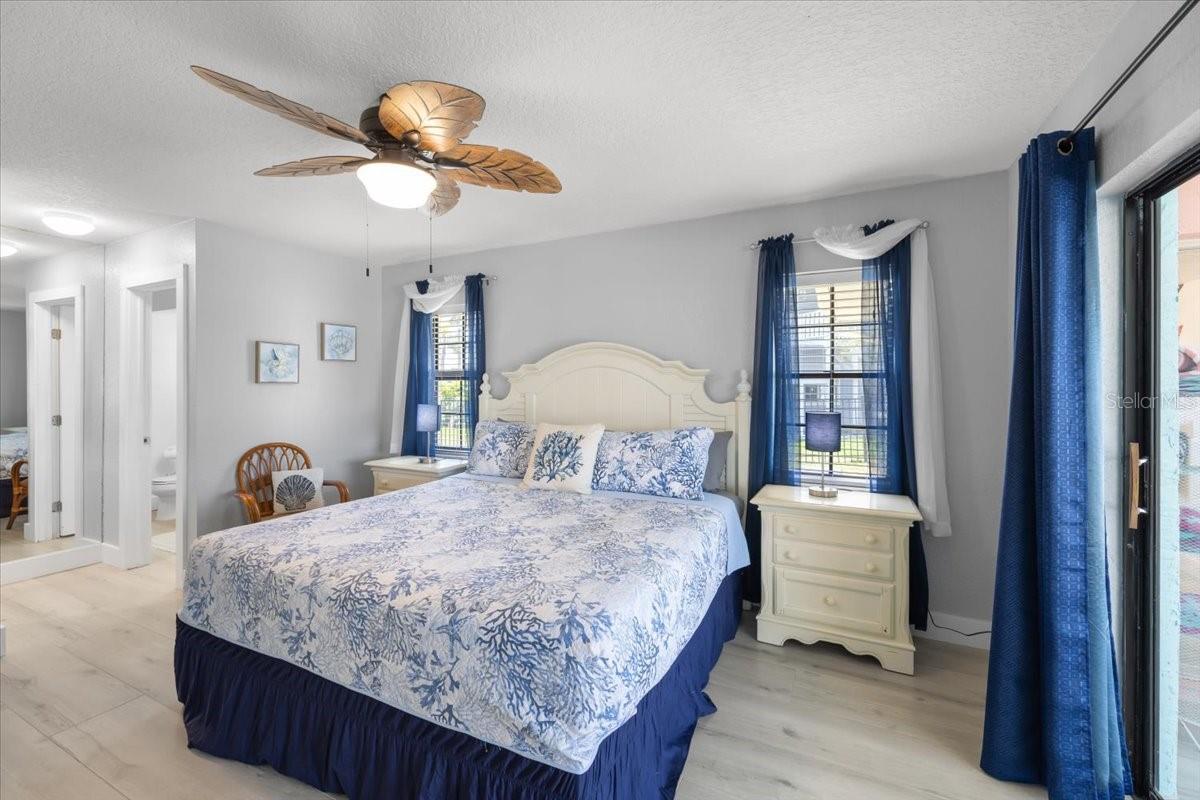 Image 11 of 49 For 4400 Flexer Drive