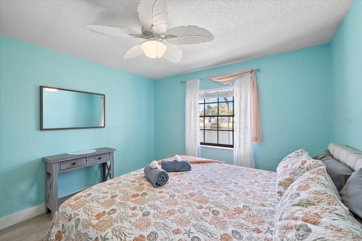 Image 26 of 49 For 4400 Flexer Drive