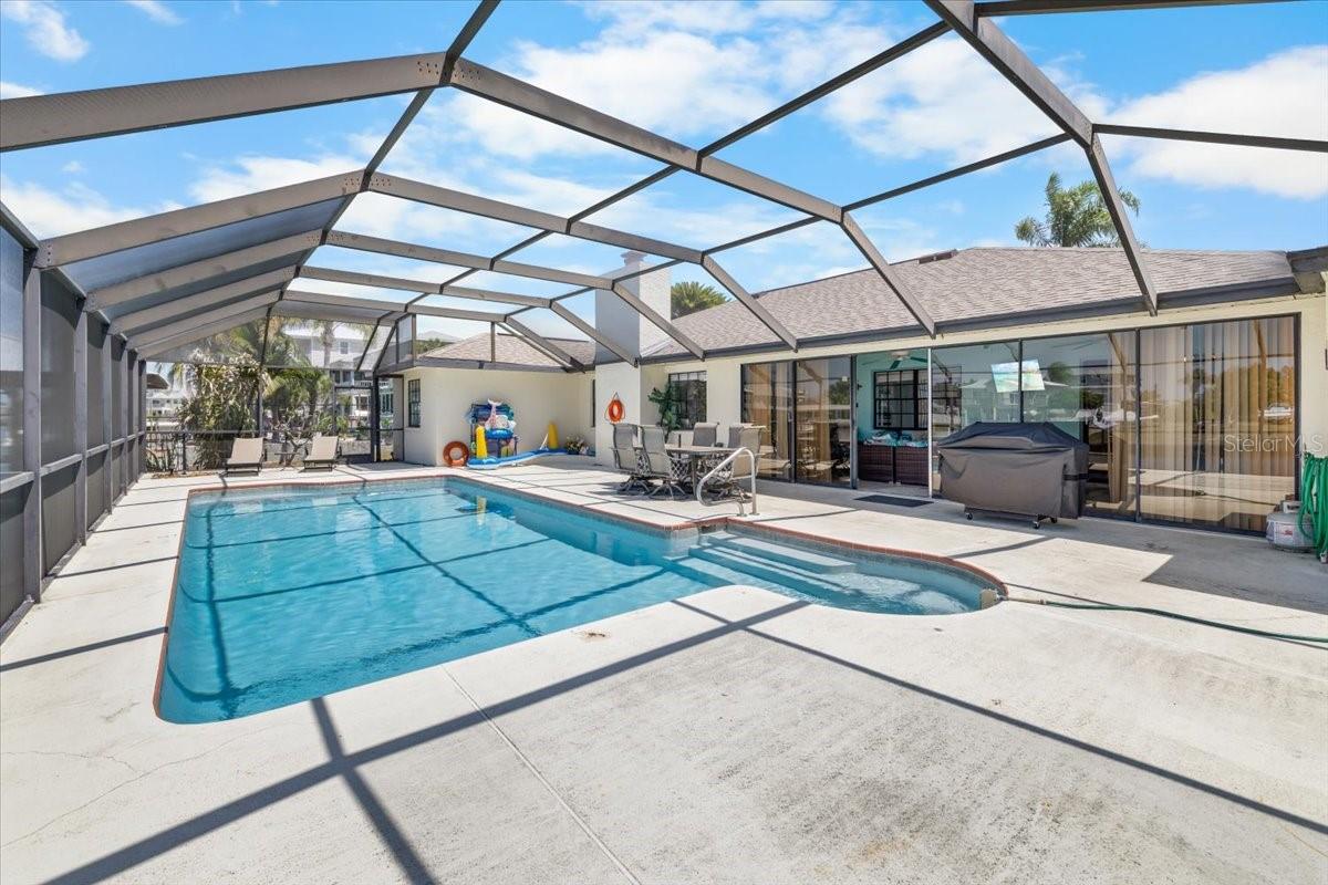 Image 35 of 49 For 4400 Flexer Drive