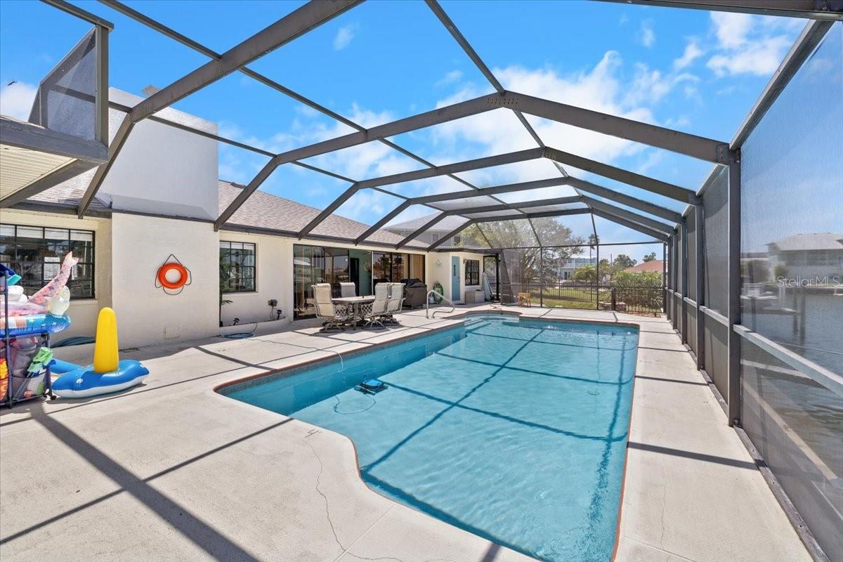 Image 36 of 49 For 4400 Flexer Drive