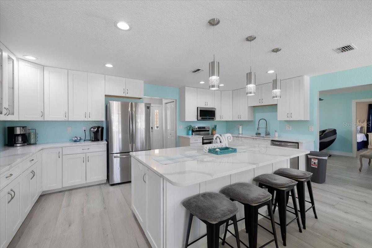 Image 7 of 49 For 4400 Flexer Drive