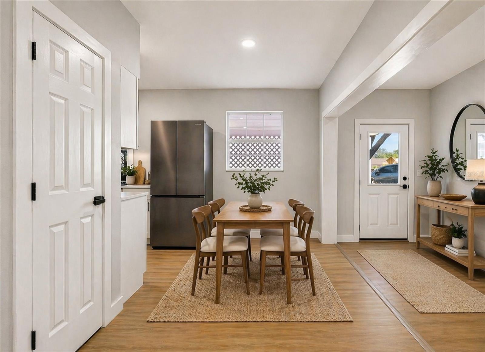 Image 5 of 42 For 4127 12th Avenue S