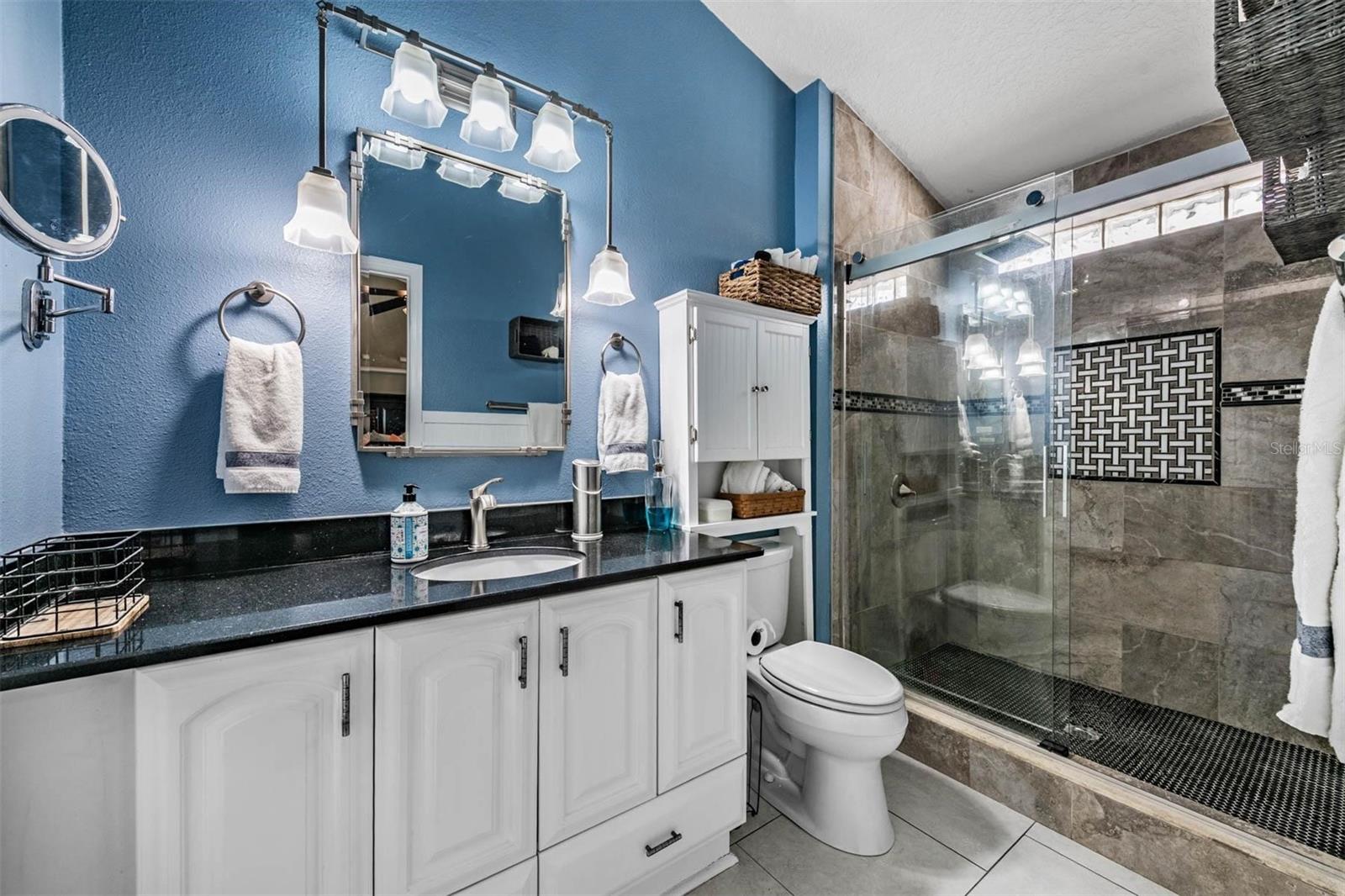 Image 18 of 34 For 1686 Oak Spring Drive