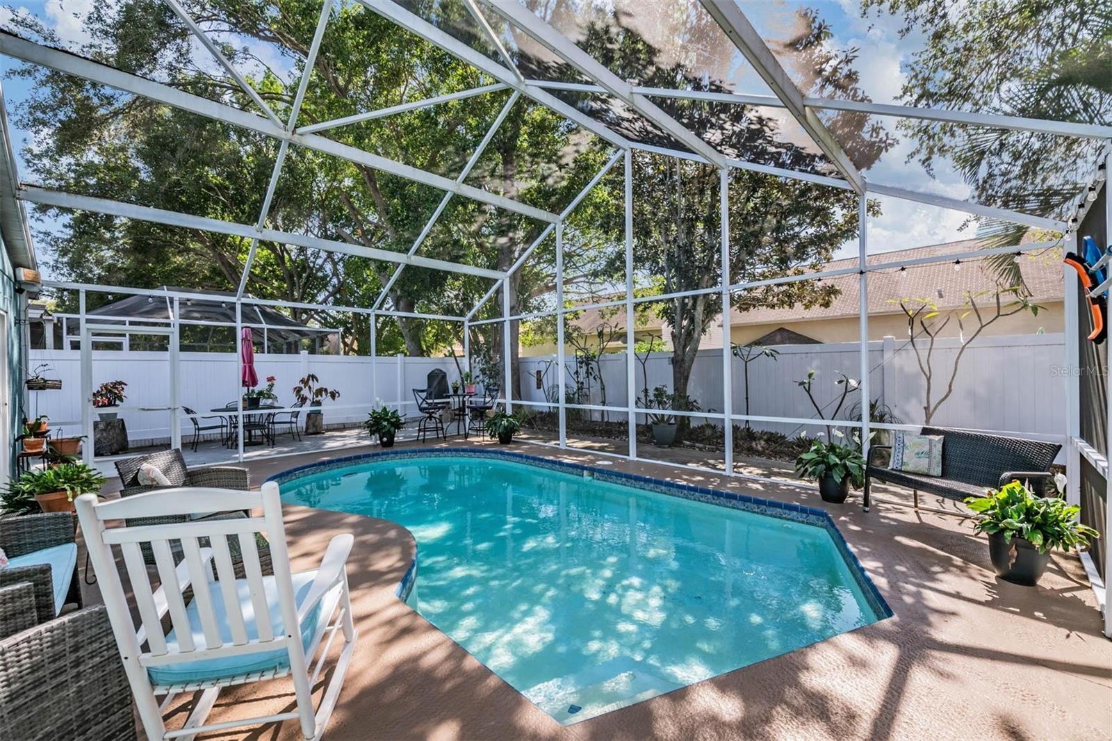 Image 23 of 34 For 1686 Oak Spring Drive