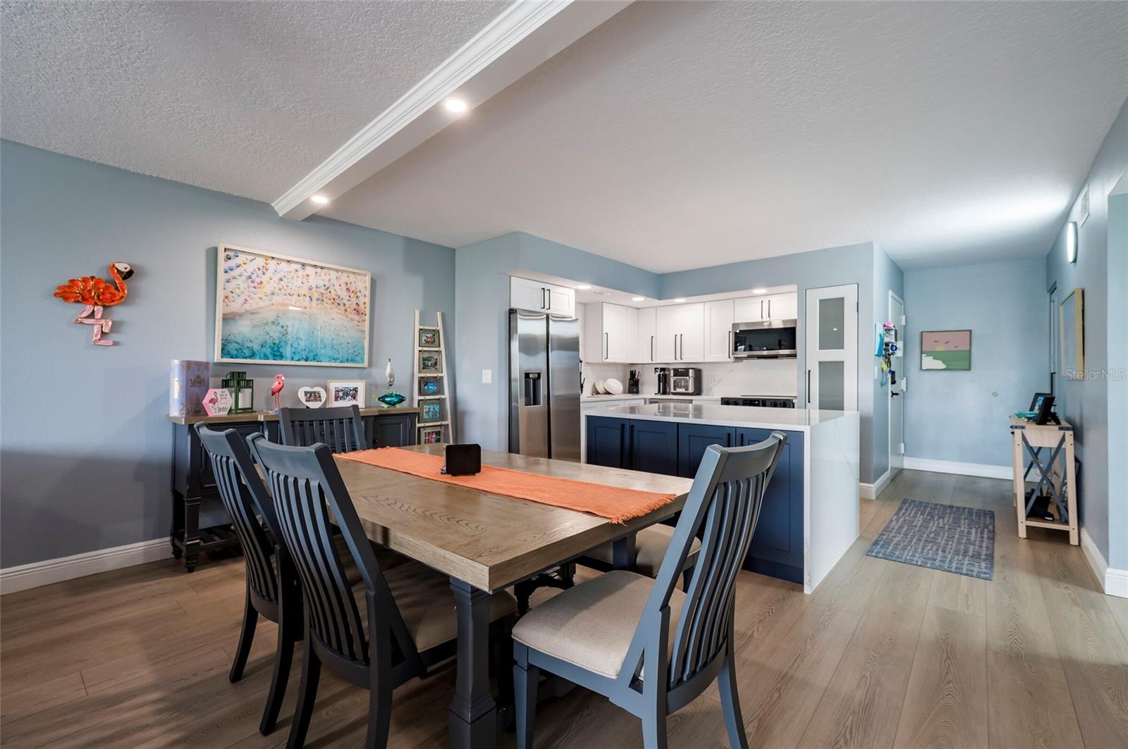 Image 17 of 38 For 855 Bayway Boulevard 308