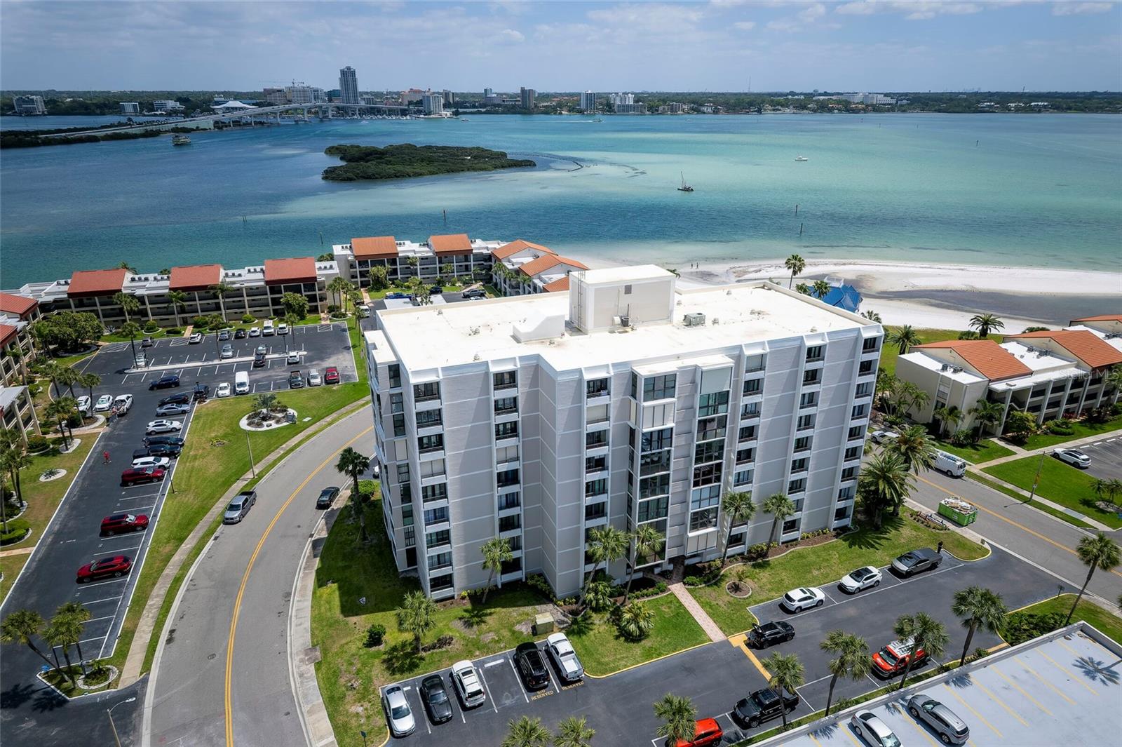 Image 2 of 38 For 855 Bayway Boulevard 308