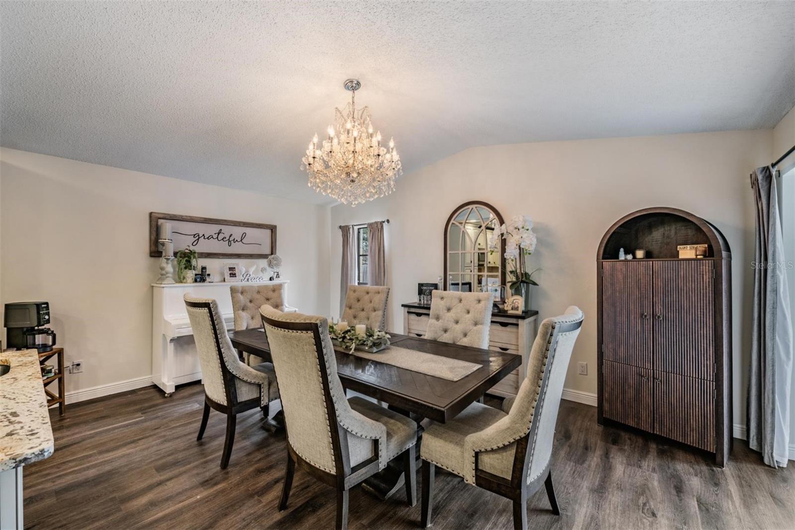 Image 16 of 43 For 3643 Fairway Forest Circle