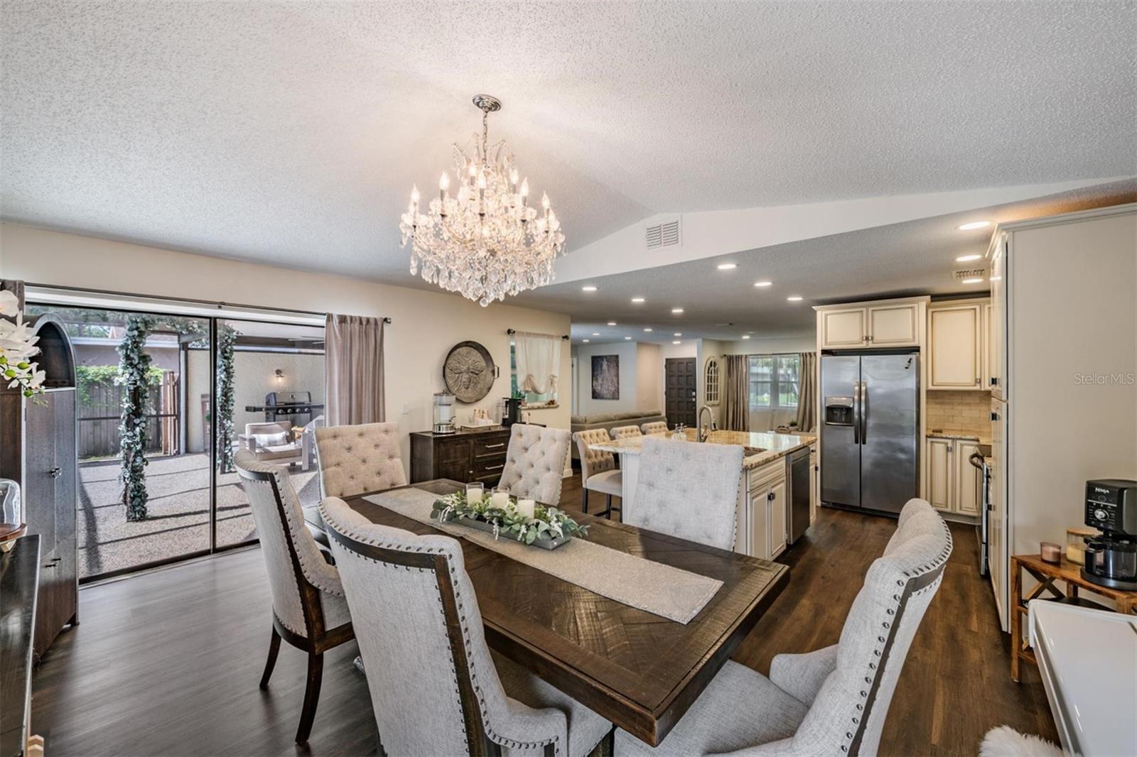 Image 19 of 43 For 3643 Fairway Forest Circle