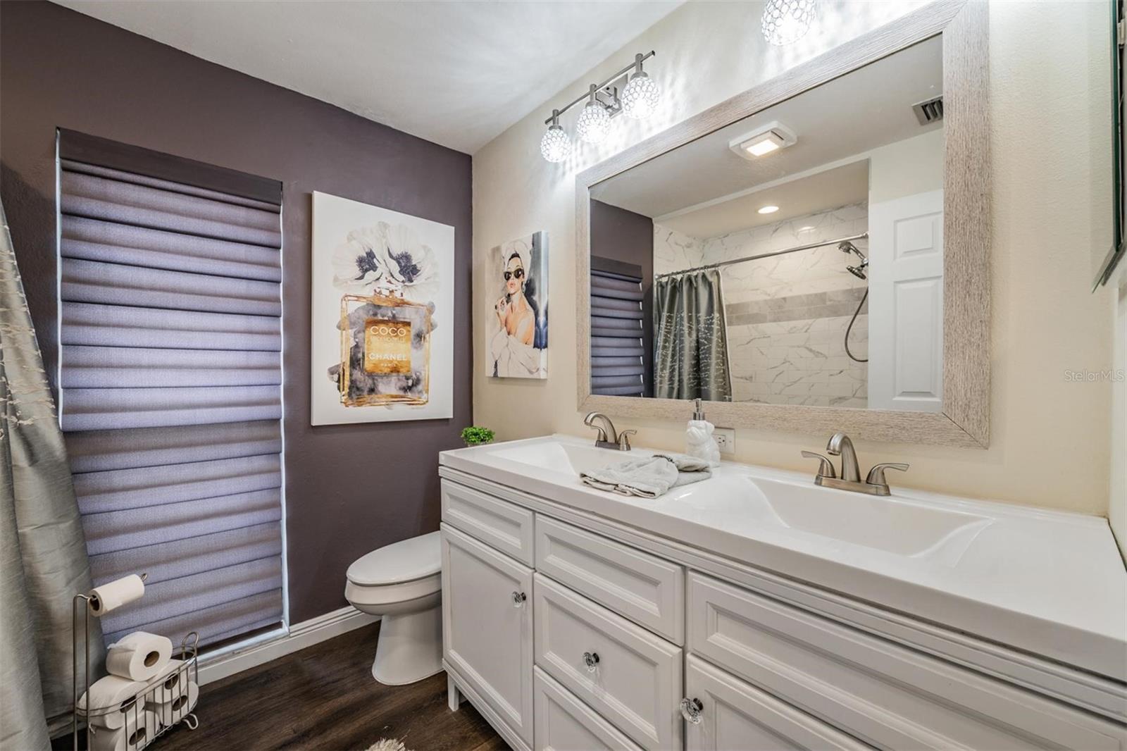 Image 26 of 43 For 3643 Fairway Forest Circle