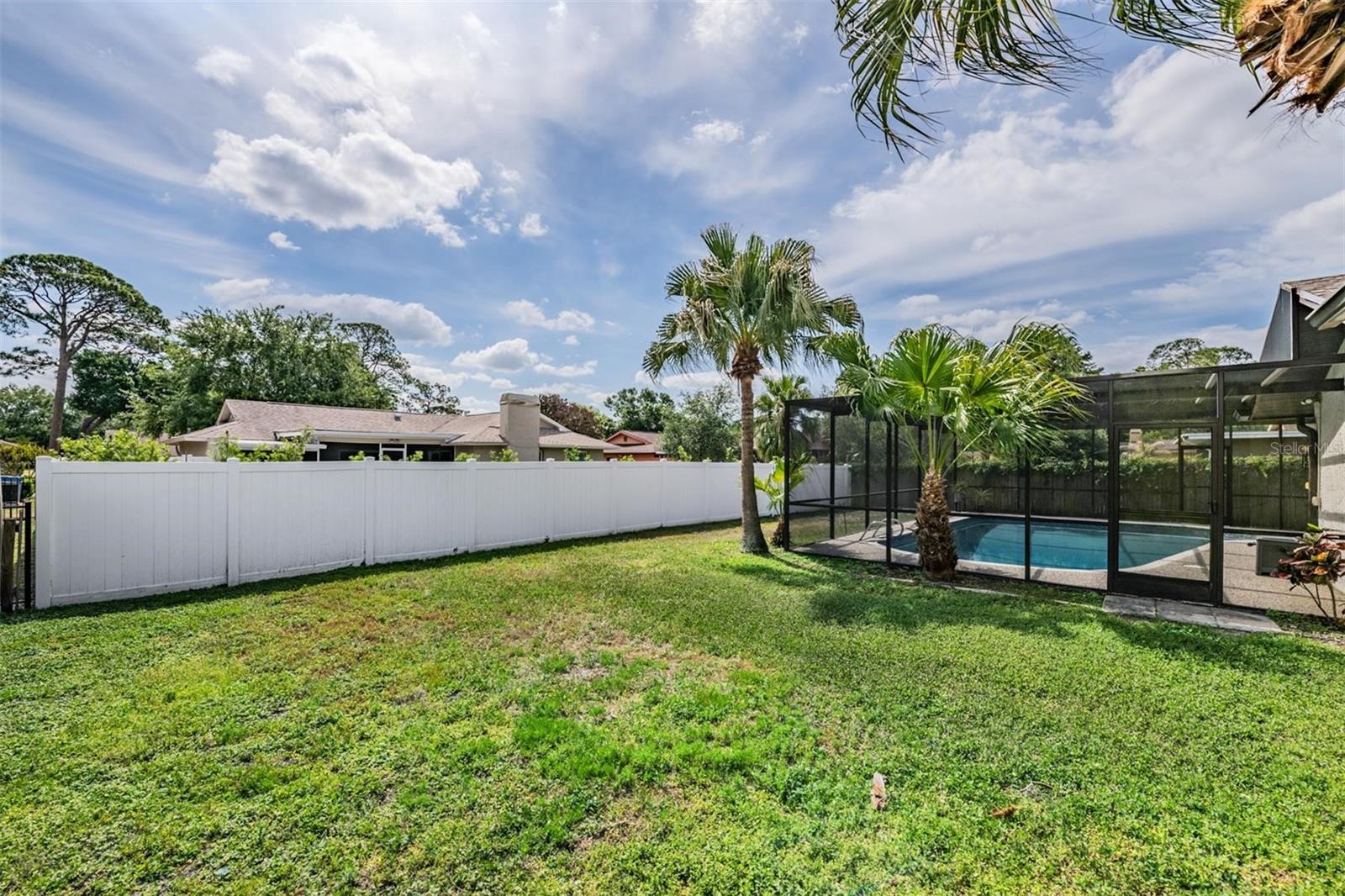 Image 36 of 43 For 3643 Fairway Forest Circle