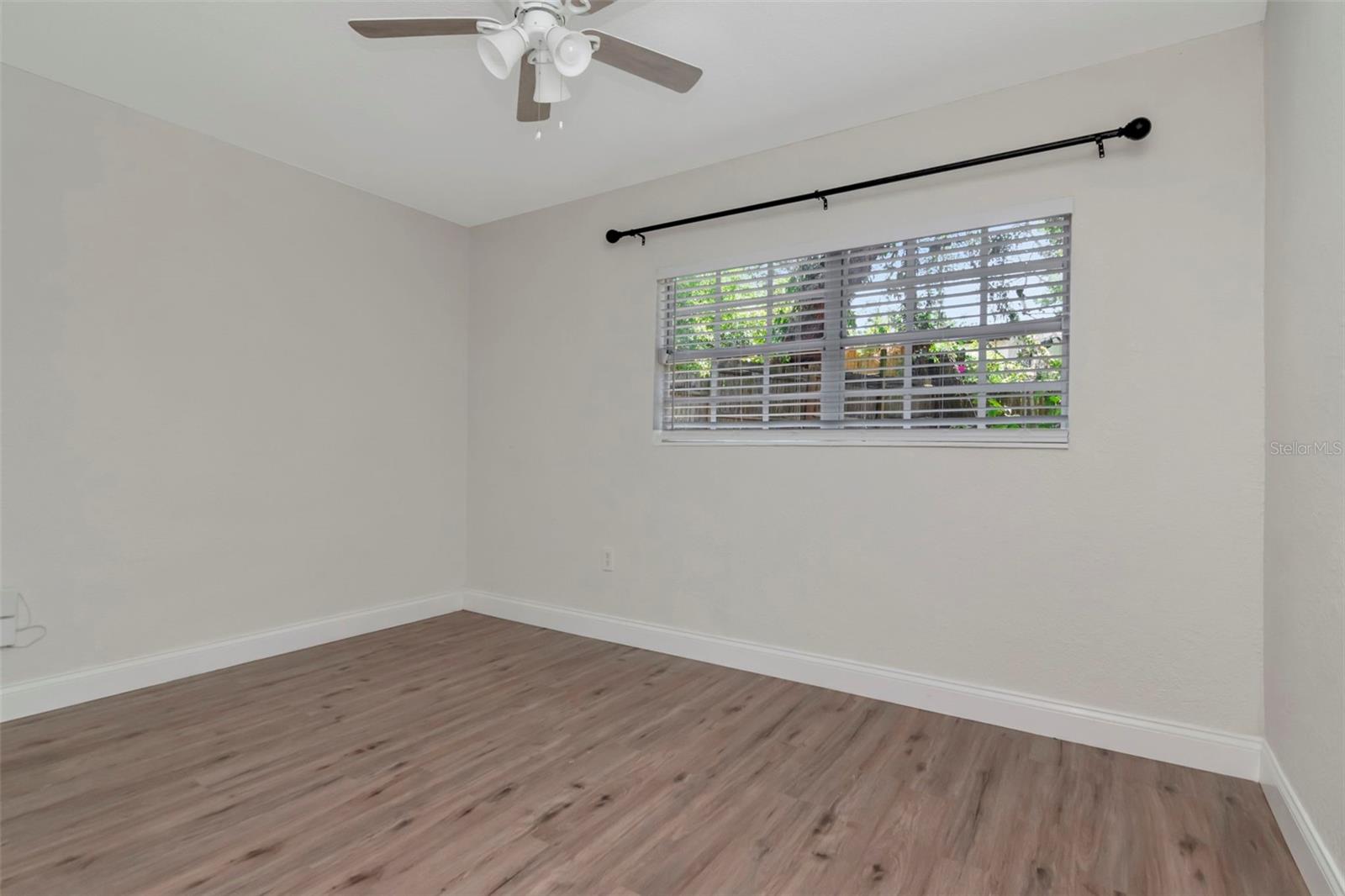 Image 21 of 43 For 2101 Howell Street