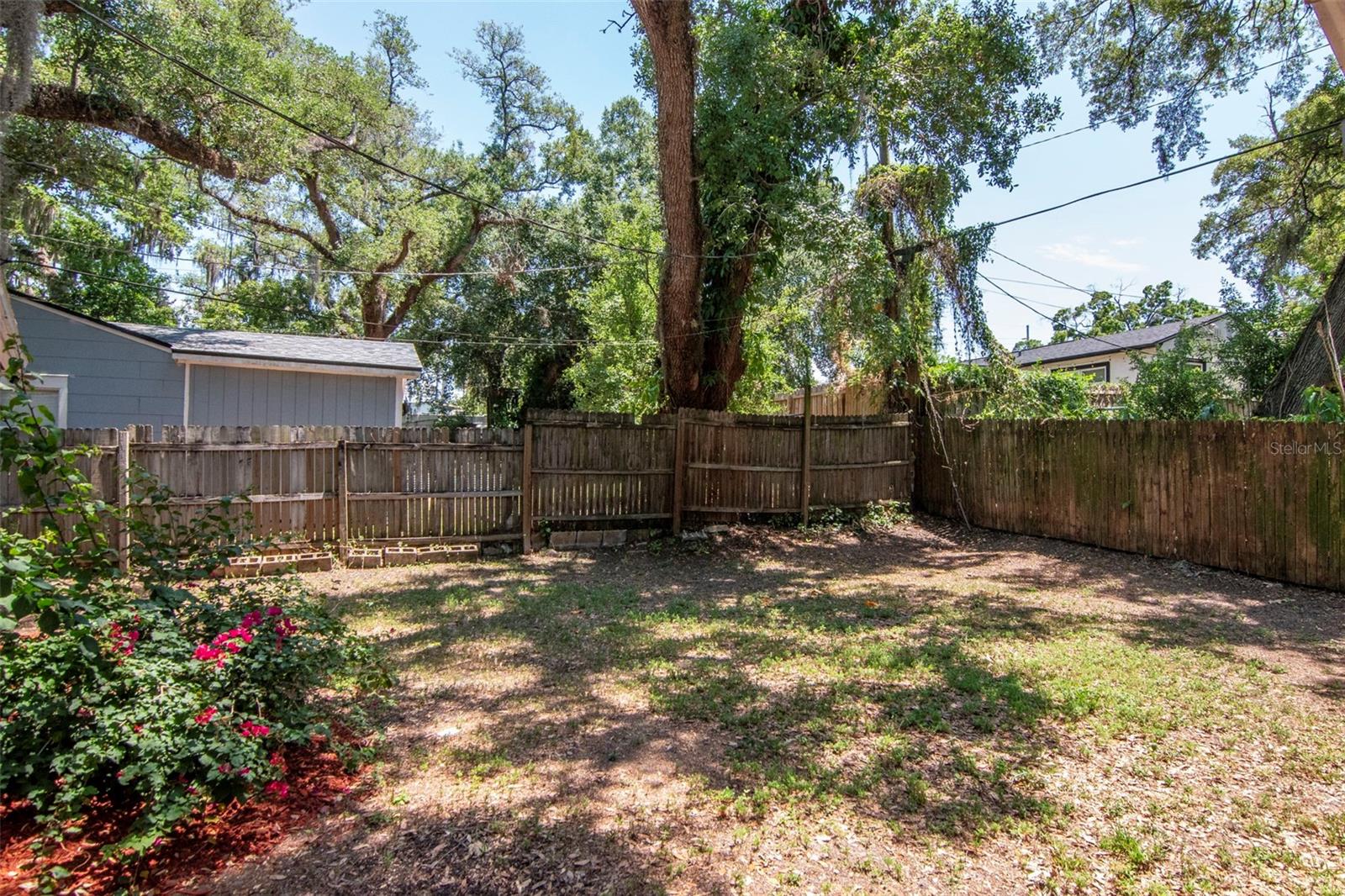 Image 33 of 43 For 2101 Howell Street