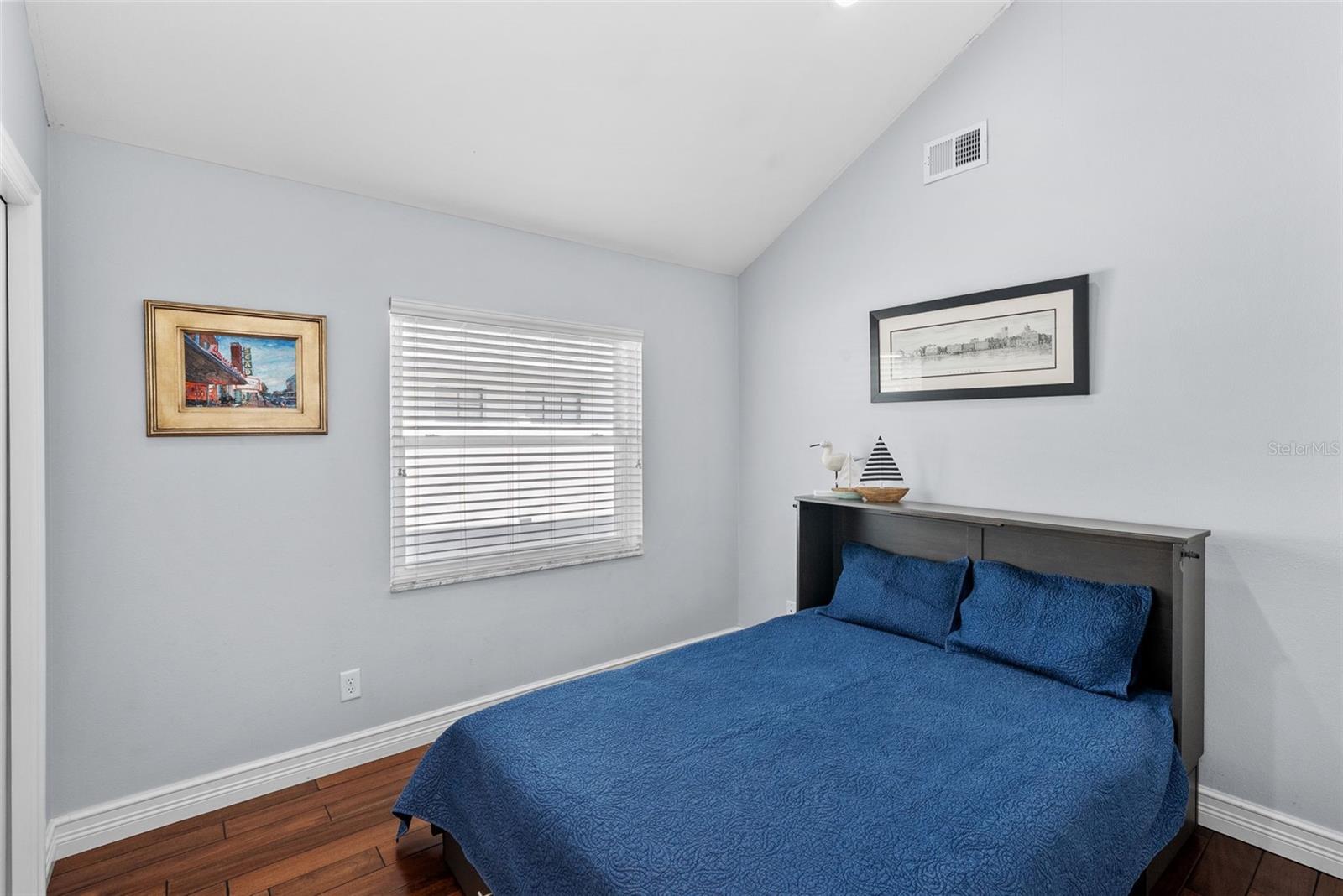 Image 21 of 31 For 4109 Empedrado Street