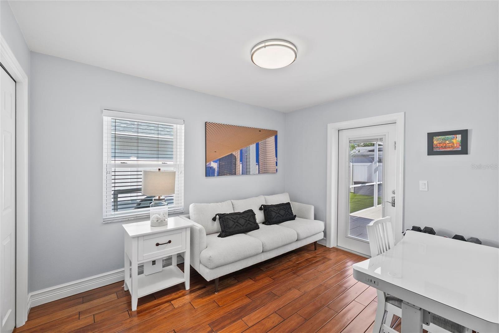 Image 24 of 31 For 4109 Empedrado Street