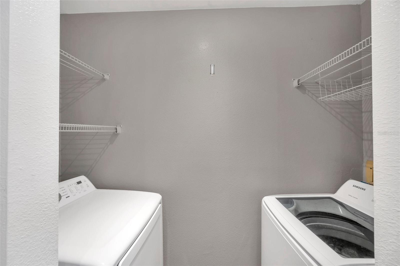 Image 23 of 41 For 2937 Bough Avenue D