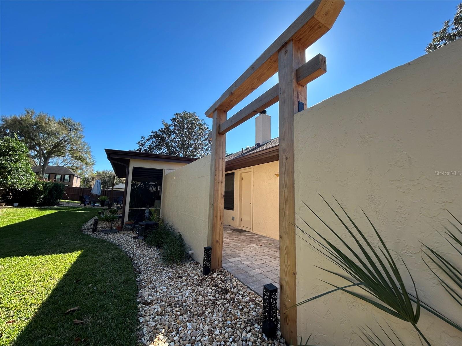 Image 3 of 20 For 1281 Wellington Terrace