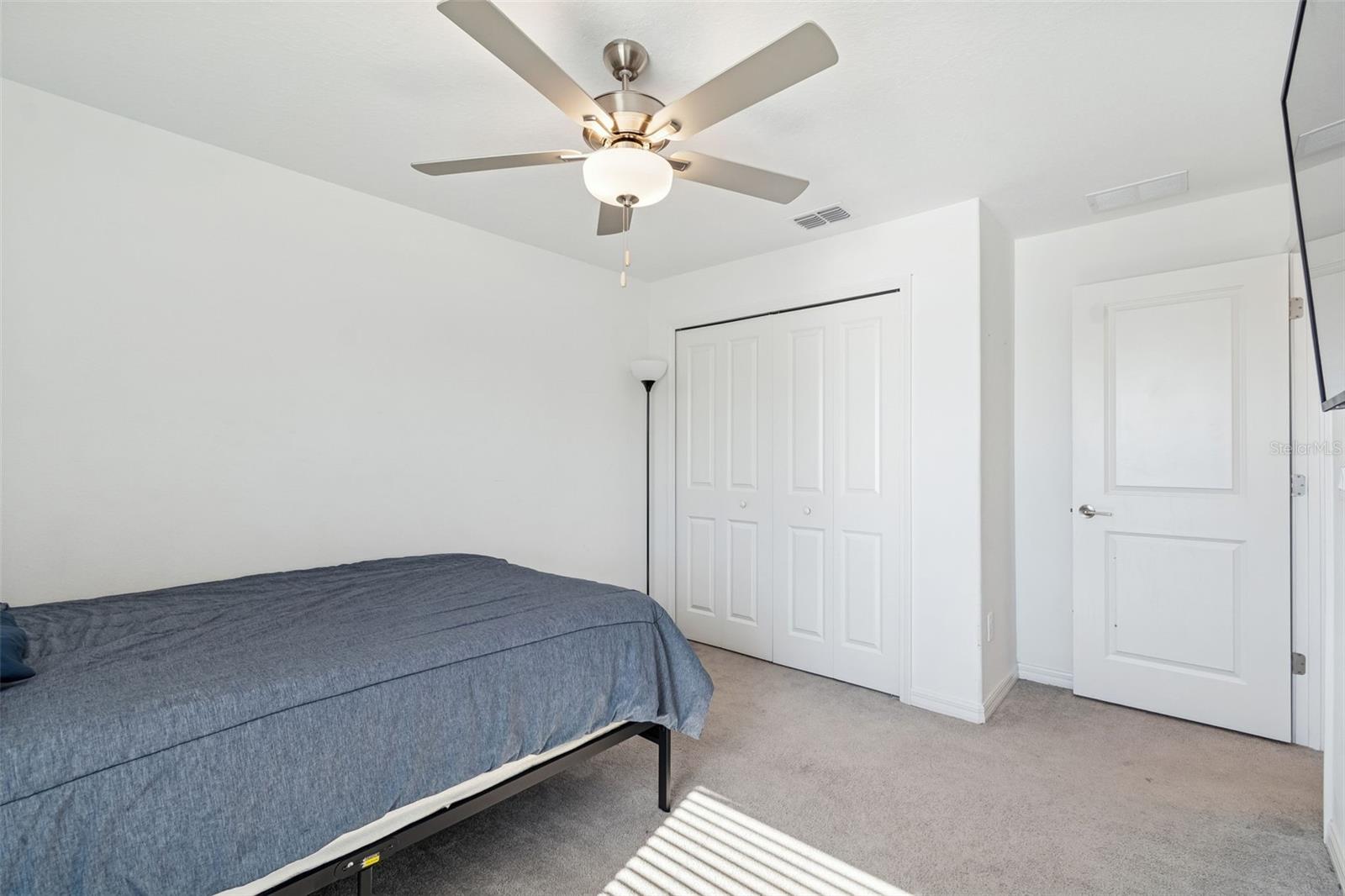 Image 18 of 38 For 21818 Lyonia Lane