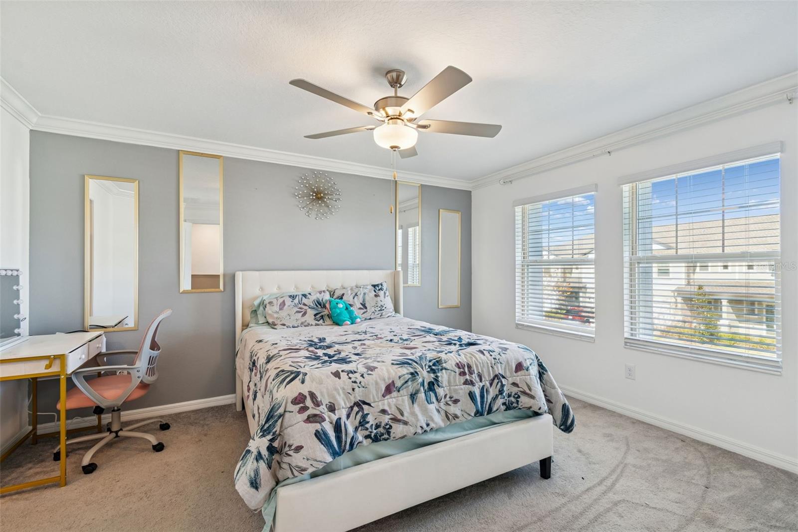 Image 19 of 38 For 21818 Lyonia Lane