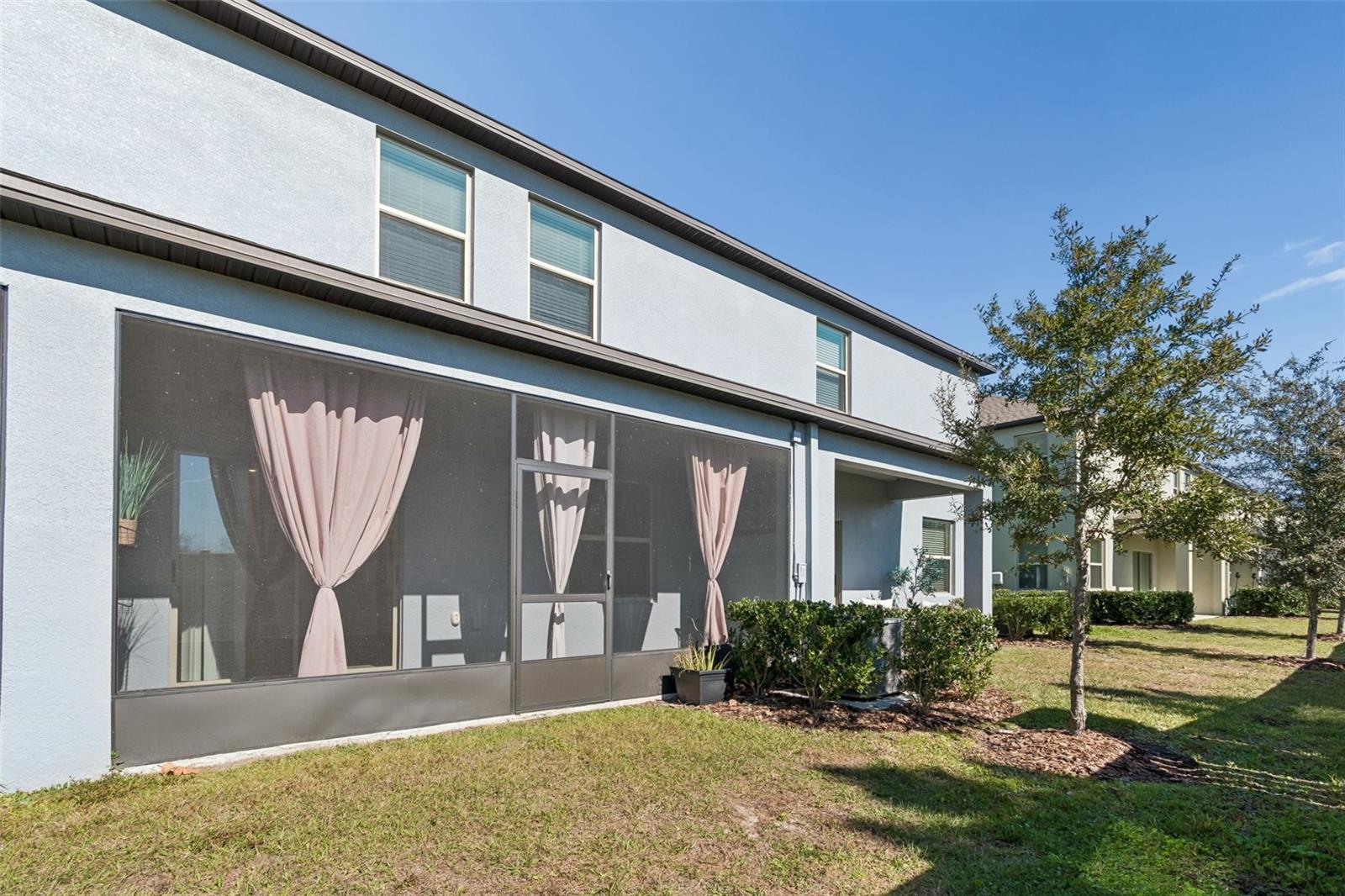 Image 23 of 38 For 21818 Lyonia Lane