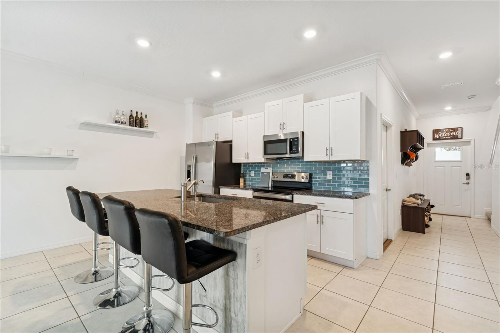 Image 6 of 38 For 21818 Lyonia Lane