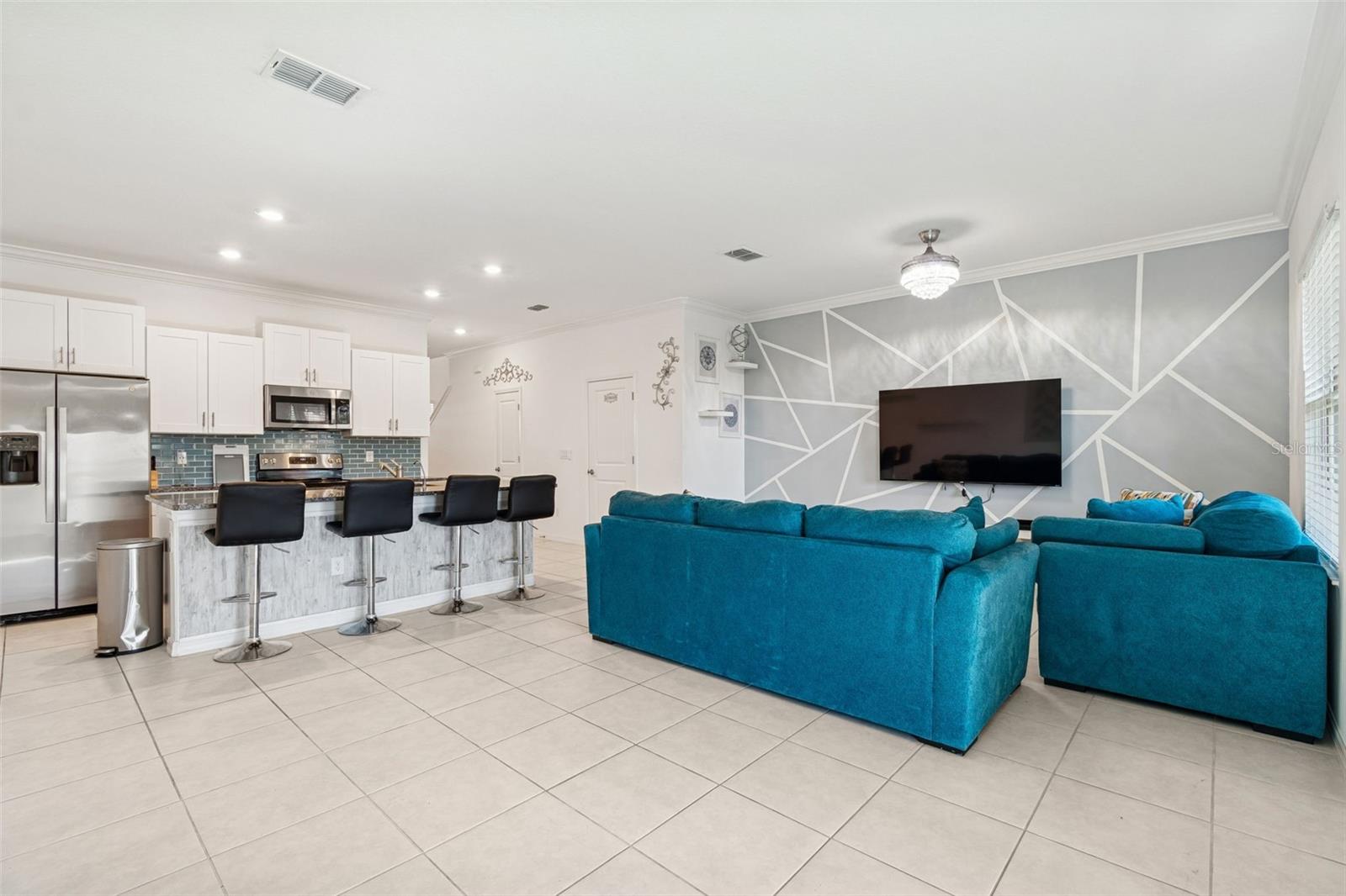 Image 7 of 38 For 21818 Lyonia Lane