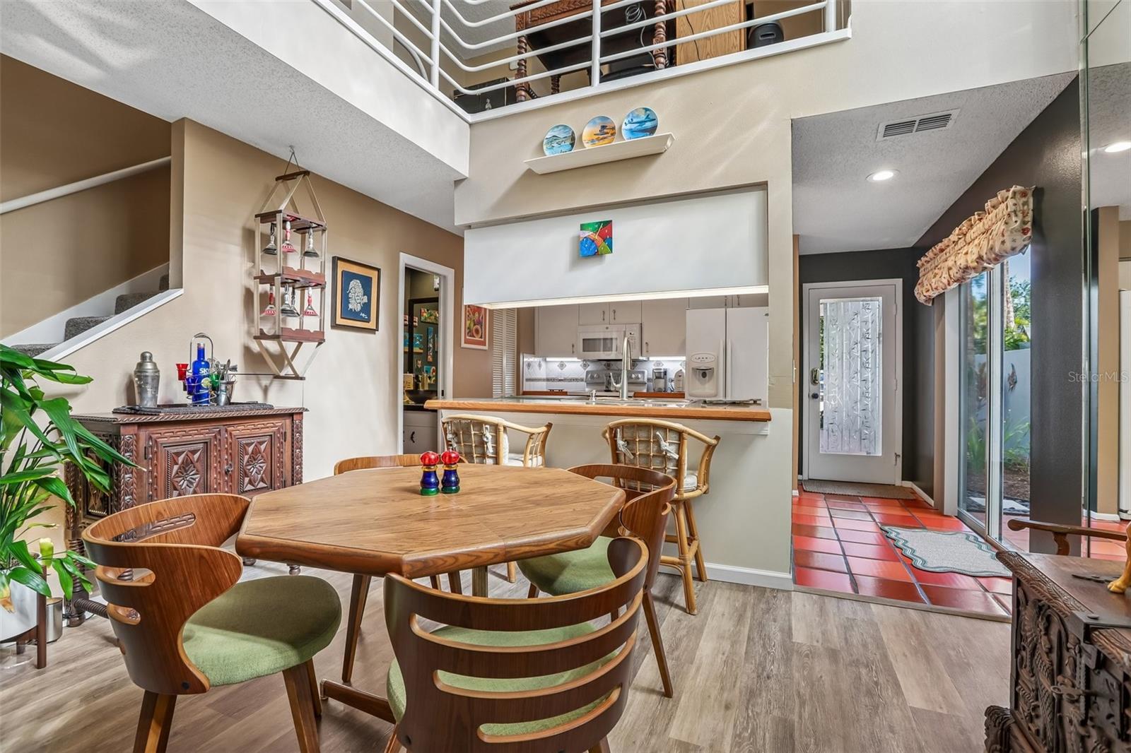 Image 10 of 35 For 3308 Santiago Street A