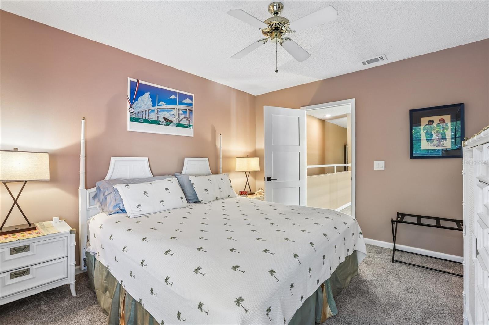 Image 18 of 35 For 3308 Santiago Street A