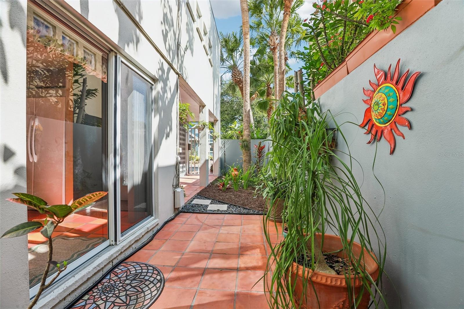 Image 27 of 35 For 3308 Santiago Street A