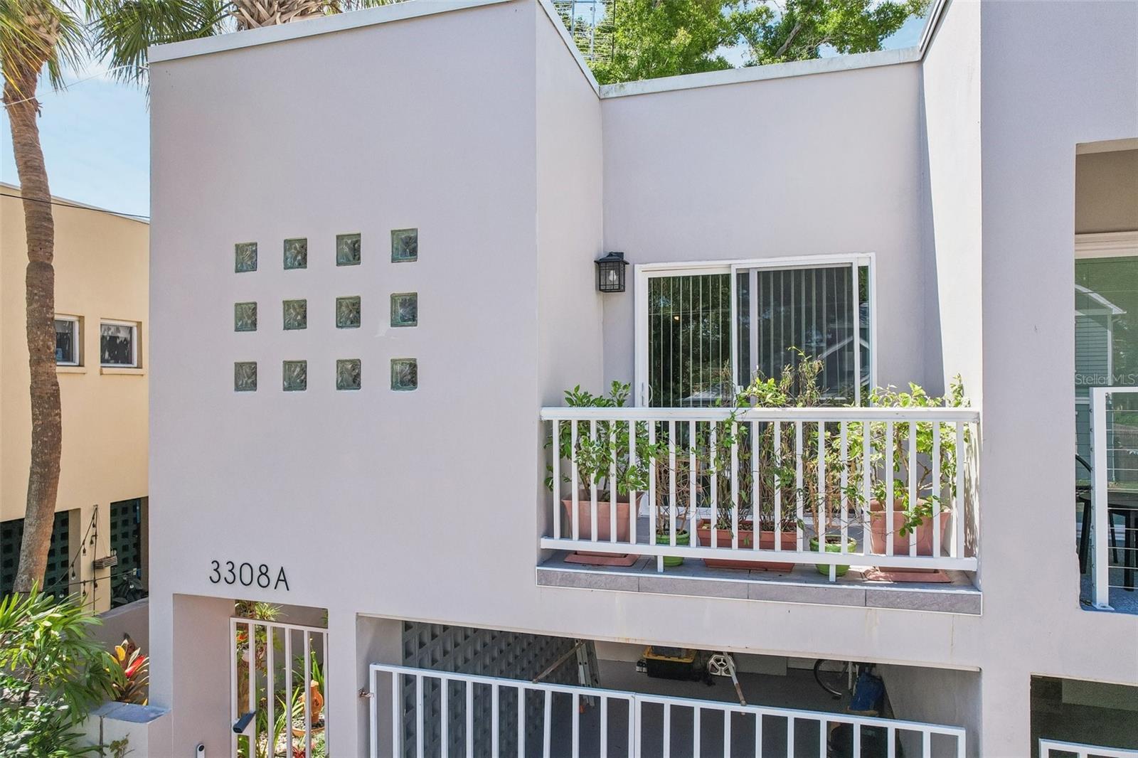 Image 32 of 35 For 3308 Santiago Street A