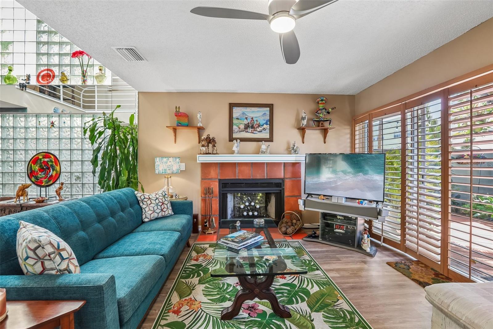 Image 7 of 35 For 3308 Santiago Street A