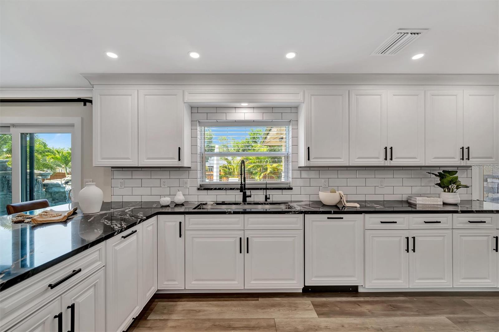 Image 20 of 85 For 5841 106th Terrace N