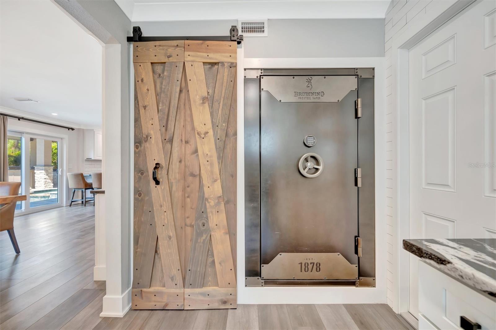 Image 37 of 85 For 5841 106th Terrace N