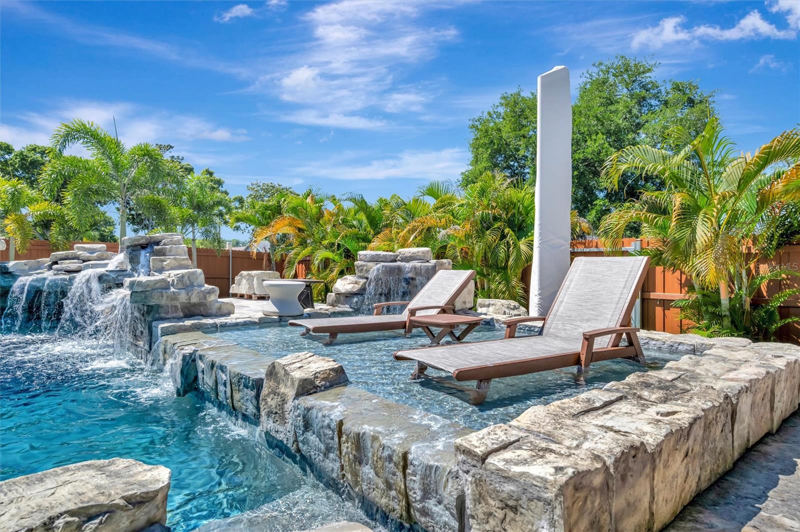 Image 5 of 85 For 5841 106th Terrace N