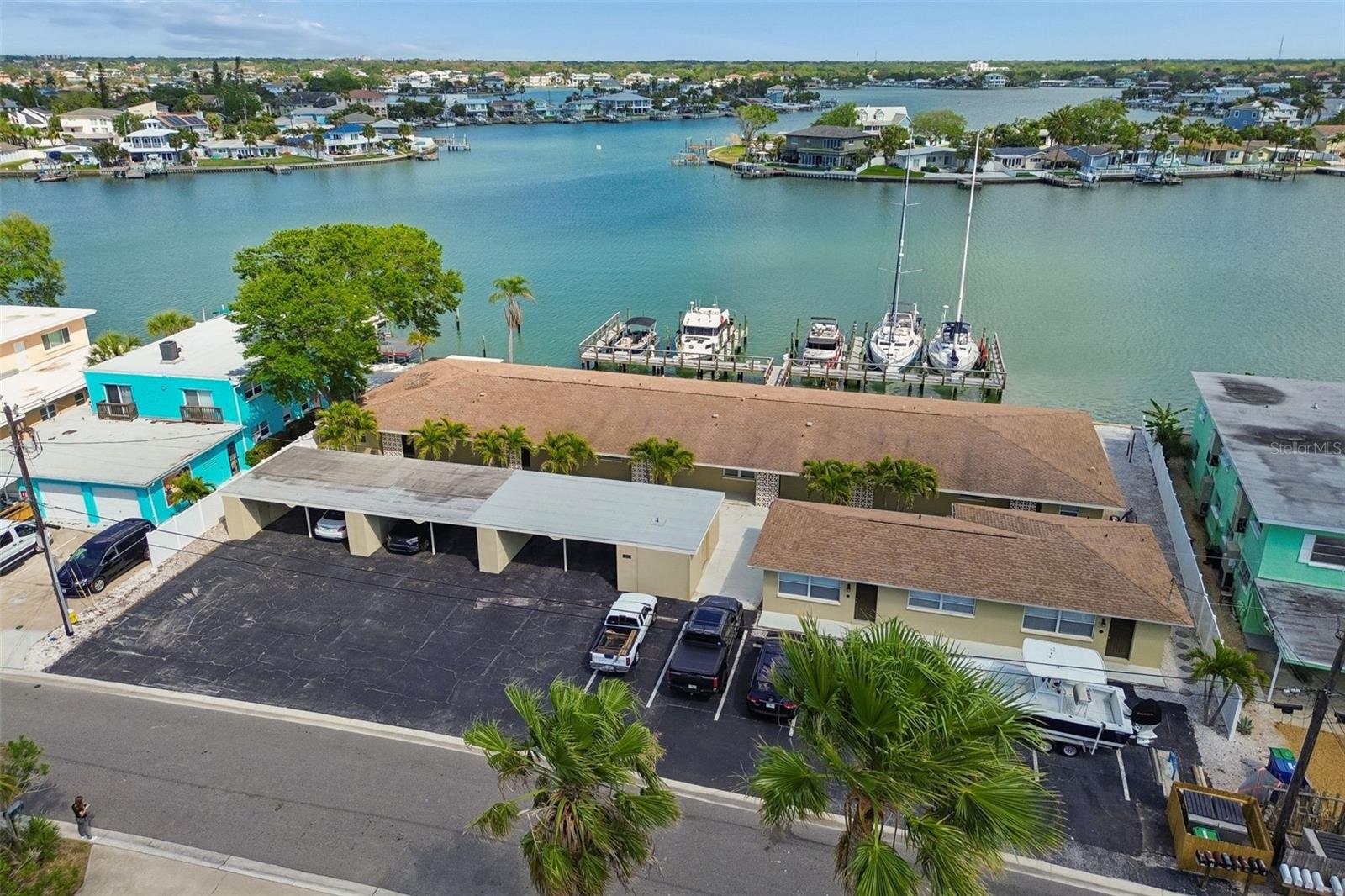 Image 10 of 22 For 2307 Bay Boulevard