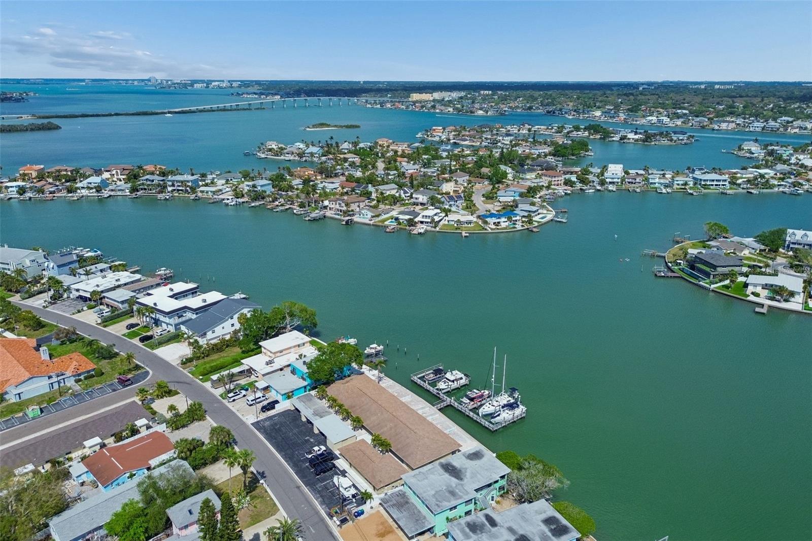 Image 15 of 22 For 2307 Bay Boulevard