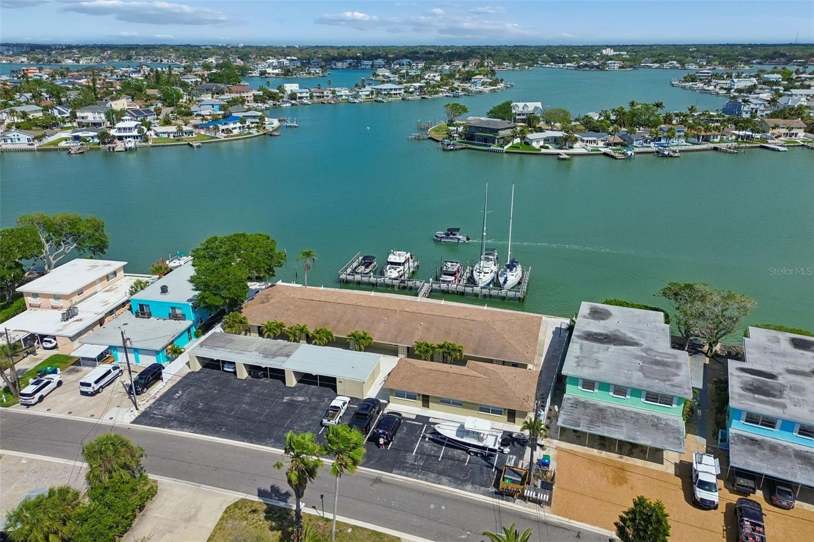 Image 7 of 22 For 2307 Bay Boulevard