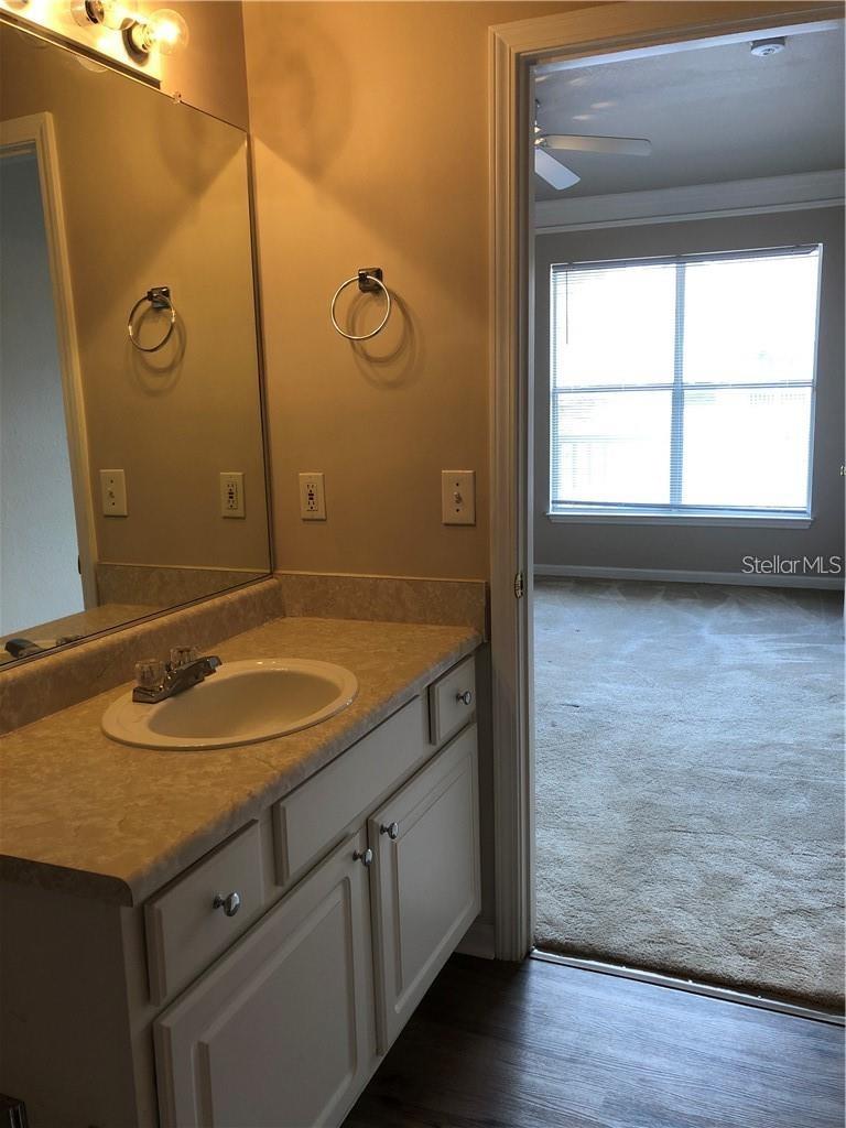 Image 17 of 26 For 10526 Villa View Circle