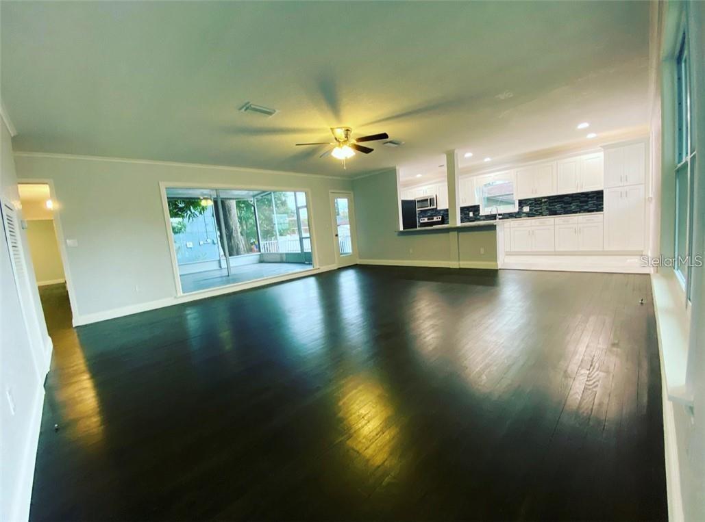 Image 3 of 17 For 16 Jeff Road