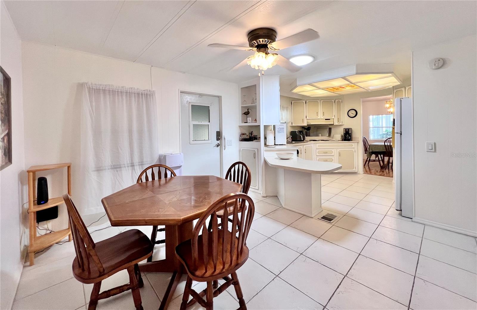 Image 14 of 65 For 1100 Belcher Road S 663