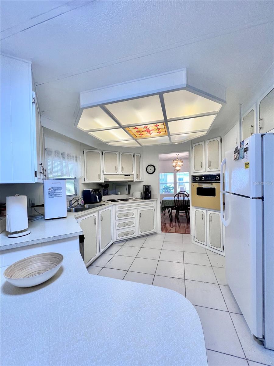 Image 15 of 65 For 1100 Belcher Road S 663