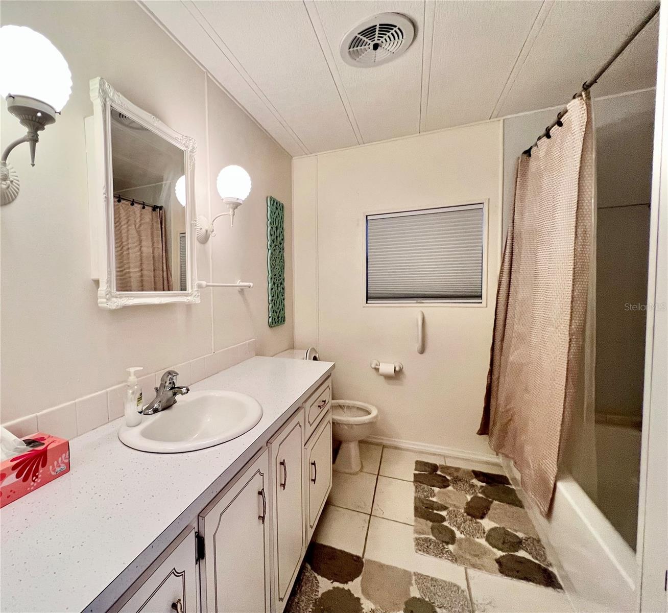 Image 21 of 65 For 1100 Belcher Road S 663