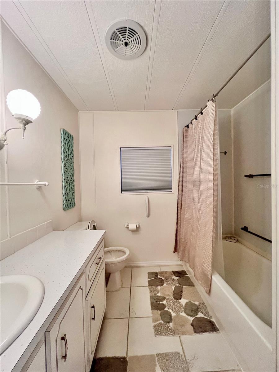 Image 22 of 65 For 1100 Belcher Road S 663