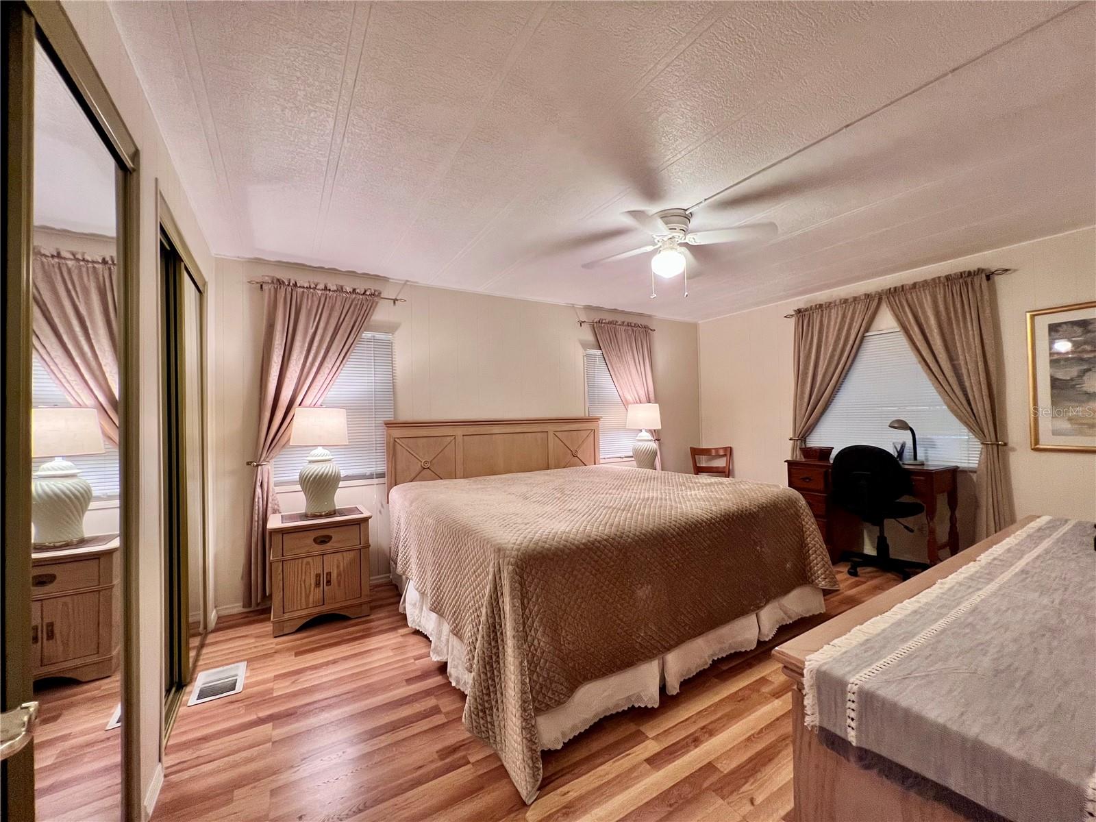 Image 23 of 65 For 1100 Belcher Road S 663