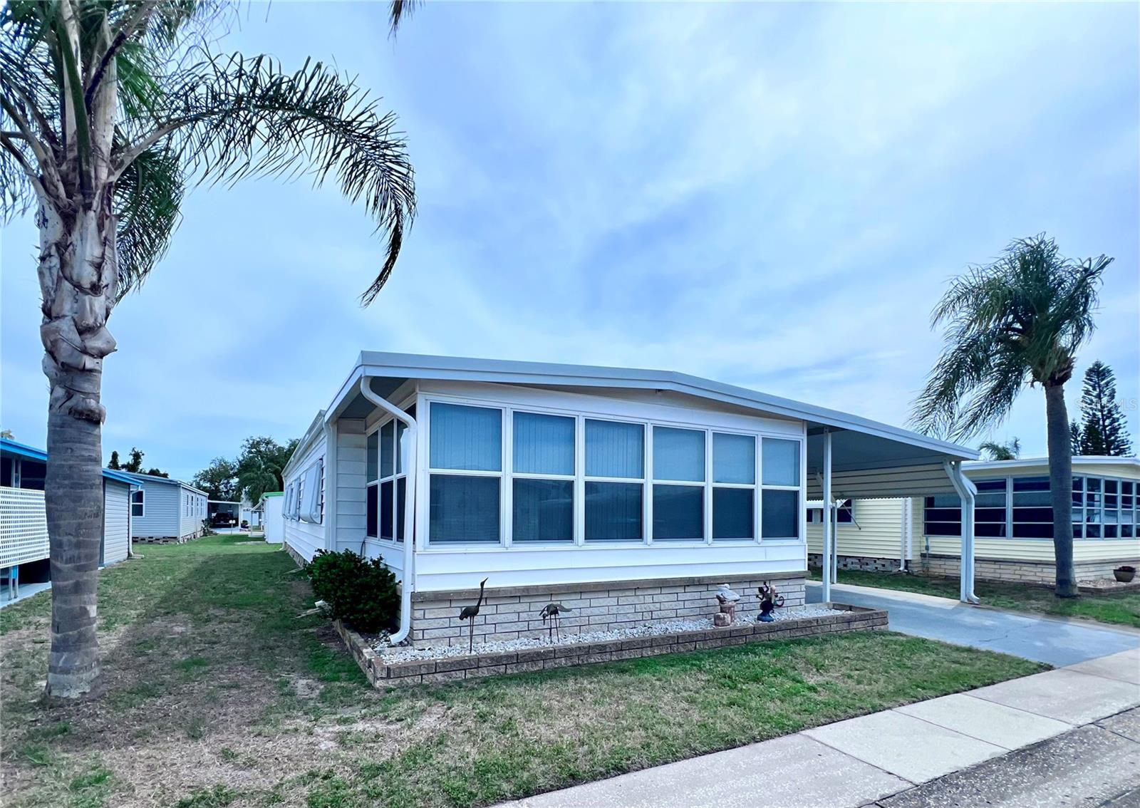 Image 3 of 65 For 1100 Belcher Road S 663