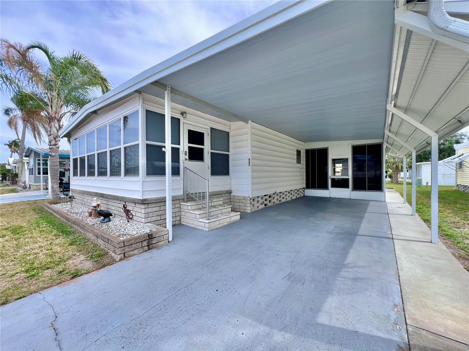 Image 4 of 65 For 1100 Belcher Road S 663