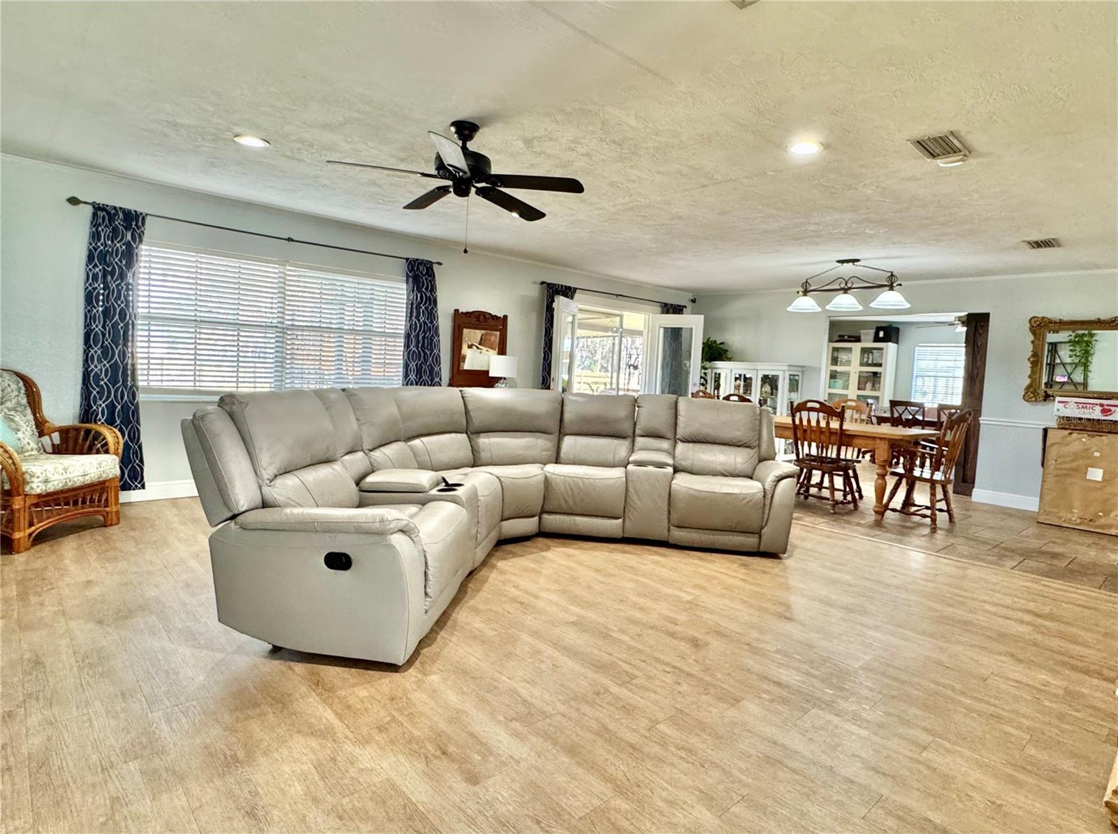 Image 31 of 58 For 7625 Misty Lane