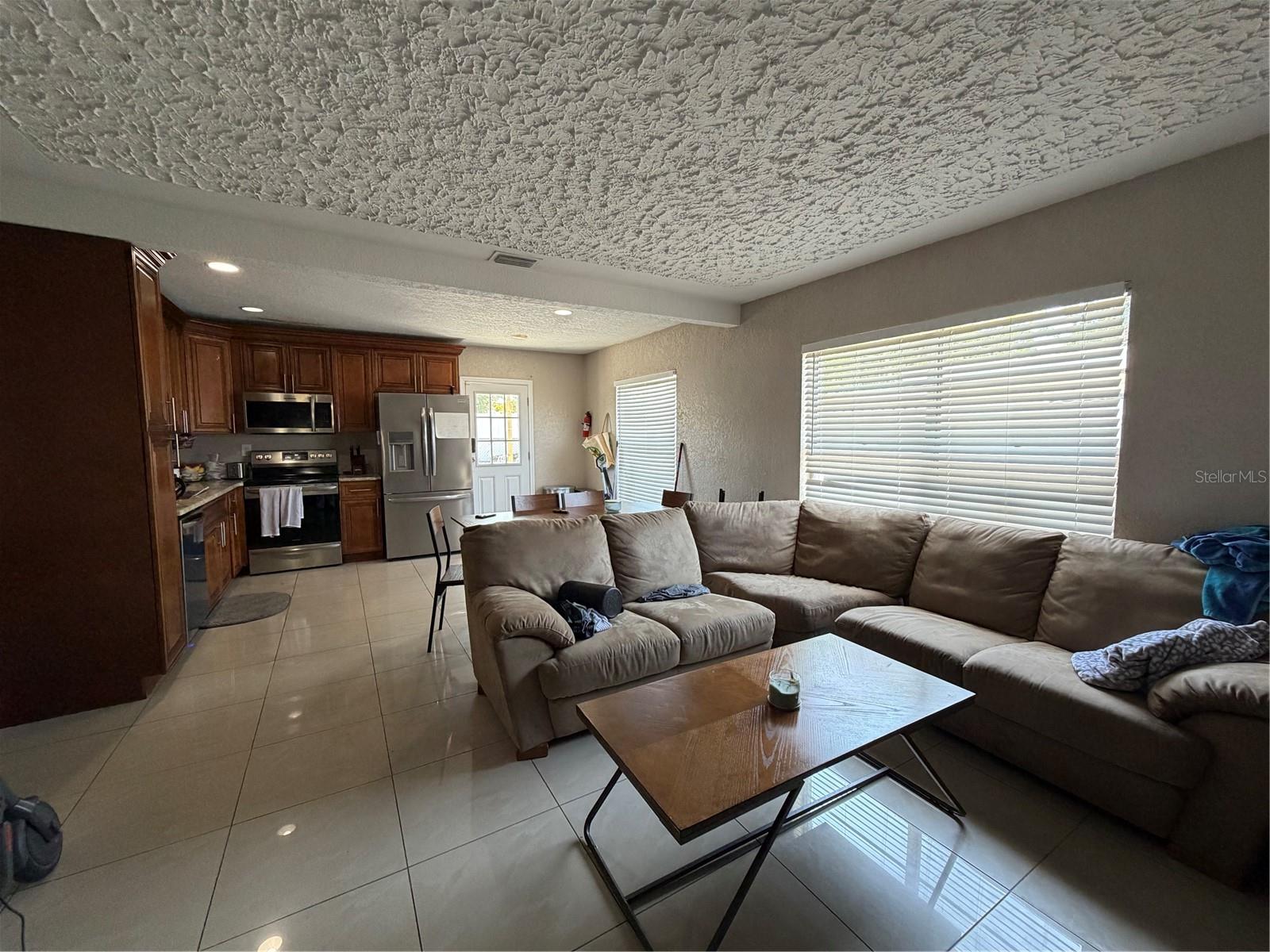 Image 7 of 28 For 2926 Saint John Street