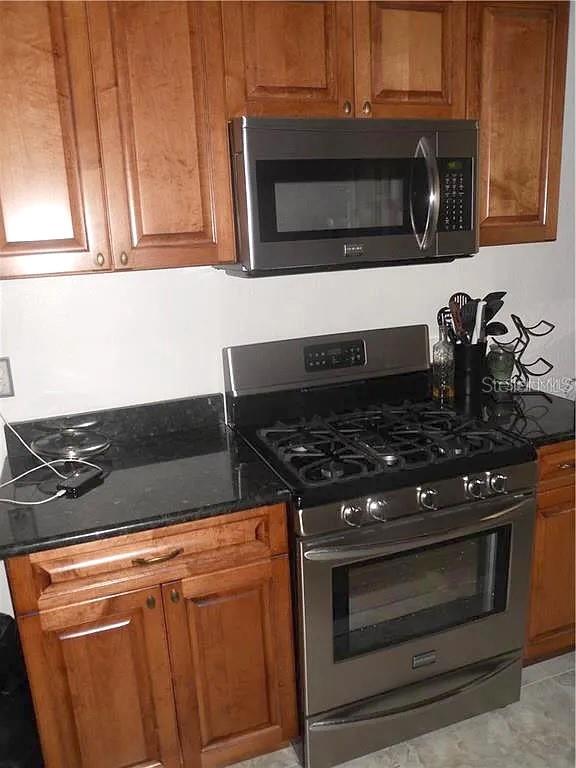 Image 3 of 14 For 3001 3rd Avenue N